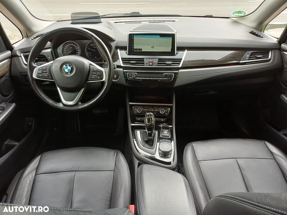 BMW Seria 2 218d xDrive AT - 15