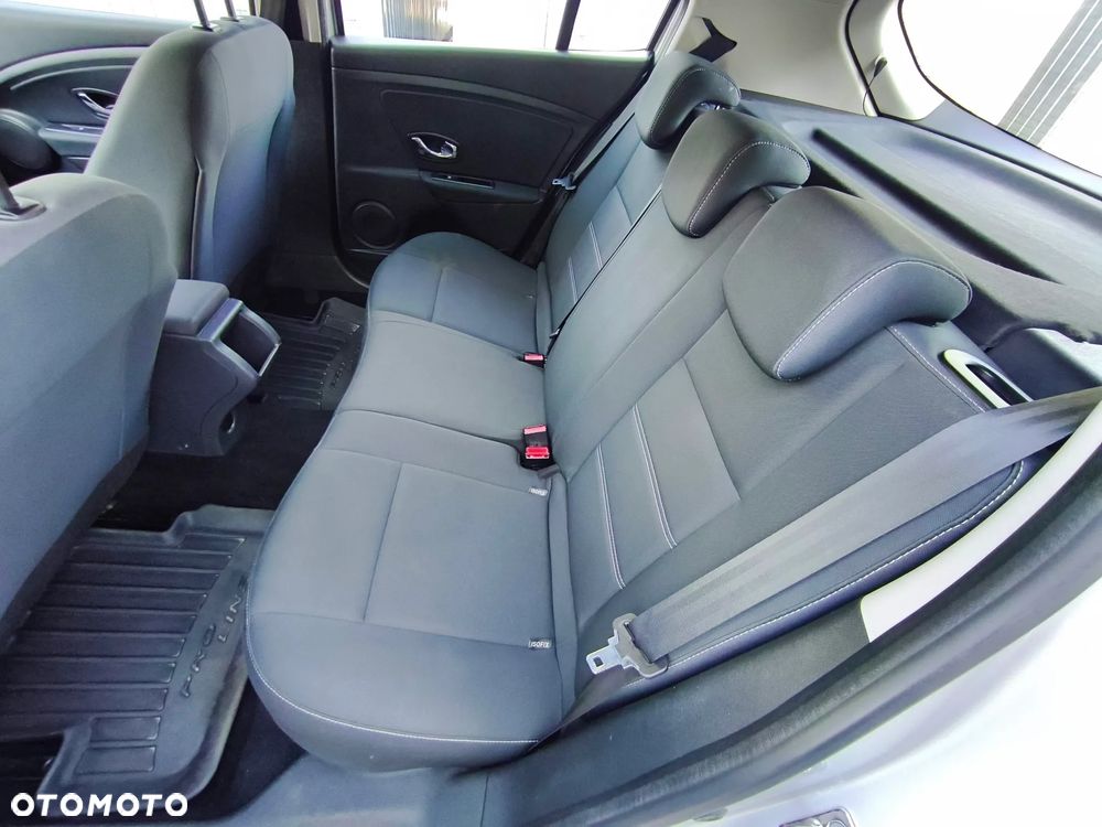 Renault Megane 1.6 16V 110 LIMITED - 20