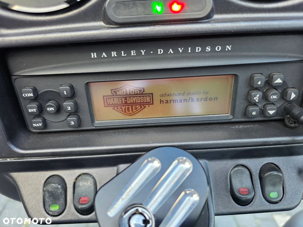 Harley-Davidson FLHTCU Ultra - 15