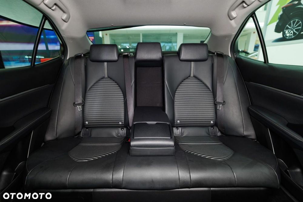 Toyota Camry 2.5 Hybrid Prestige CVT - 18