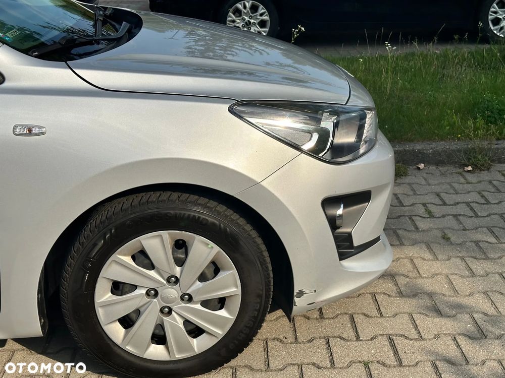 Kia Rio 1.0 T-GDI M DCT - 32