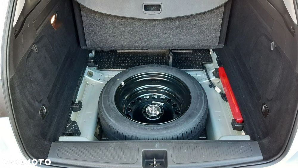 Opel Astra 1.4 Turbo Edition - 13