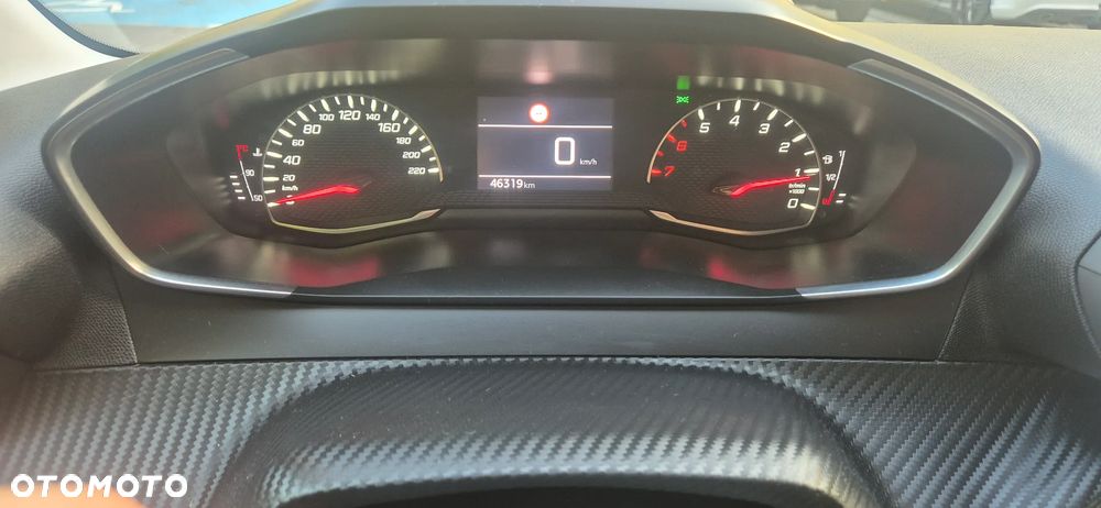 Peugeot 208 - 21
