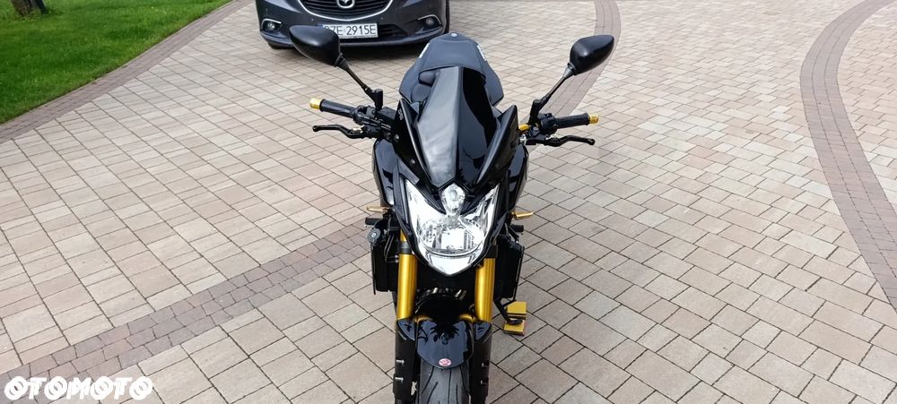 Yamaha FZ8 - 9