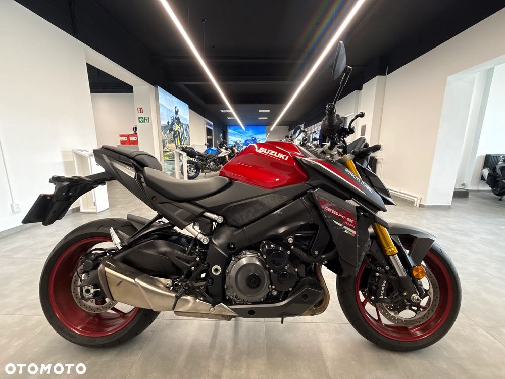 Suzuki GSX 1000 - 2