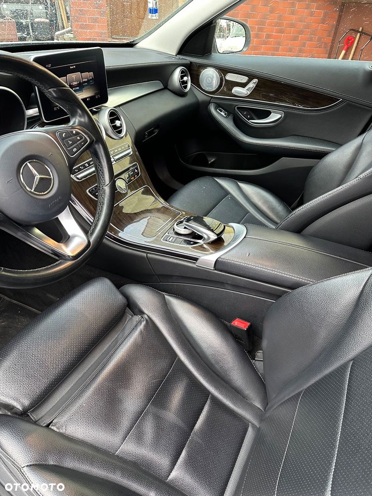 Mercedes-Benz Klasa C 300 7G-TRONIC Avantgarde - 12