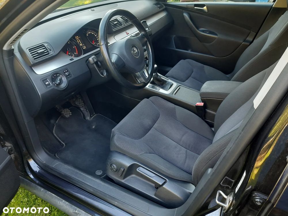 Volkswagen Passat - 9
