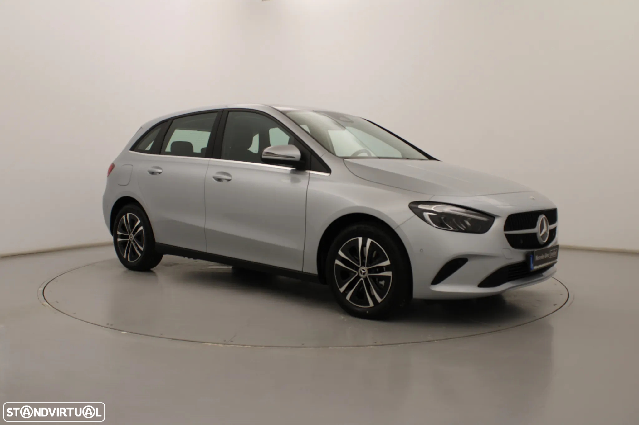 Mercedes-Benz B 250 e - 2