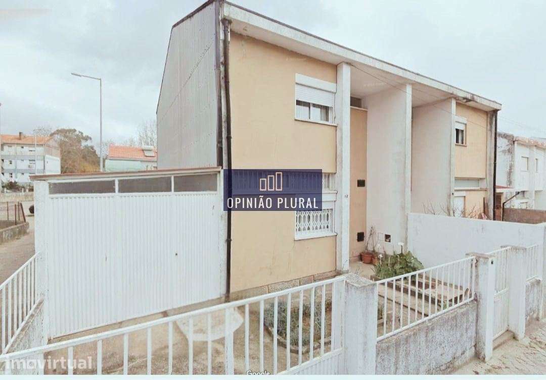 Moradia para Remodelar com Grande Potencial | Cedro - Grande imagem: 2/20