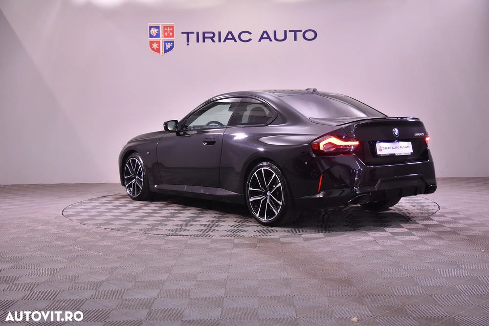 BMW M2 M240i xDrive - 3