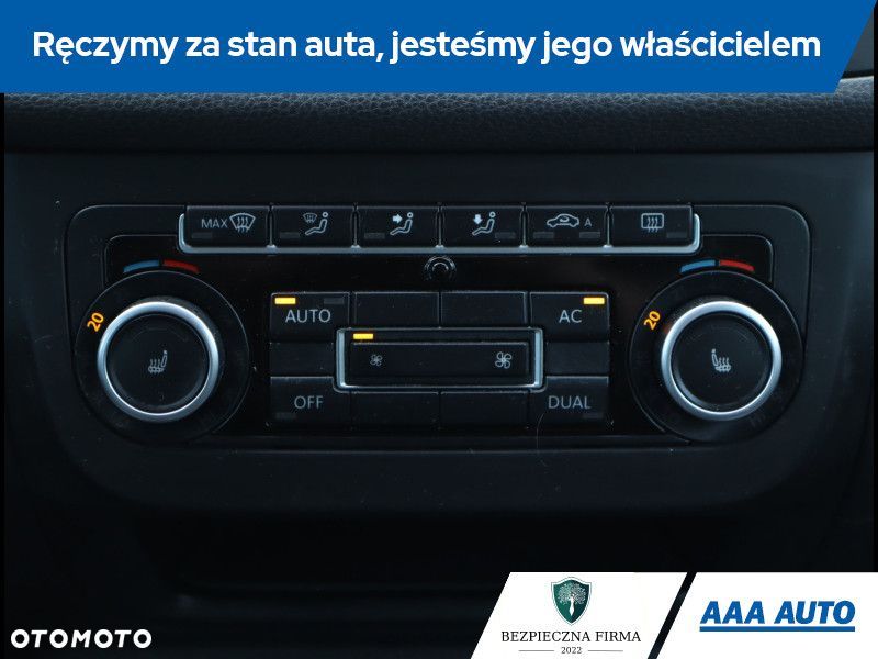 Volkswagen Golf Plus - 17