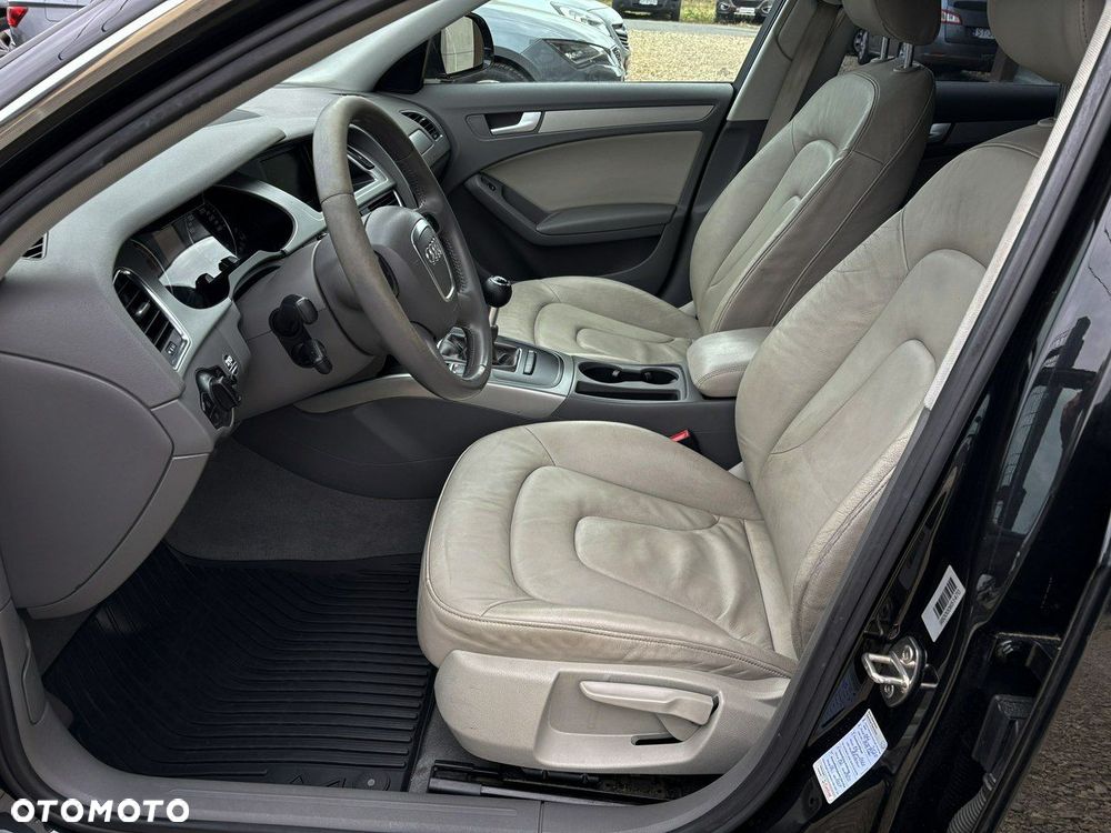 Audi A4 Avant 2.0 TDI DPF Ambiente - 14