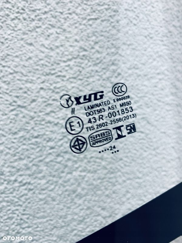 SZYBA CZOŁOWA TOYOTA PRIUS IV XW50 2015- USA - 3