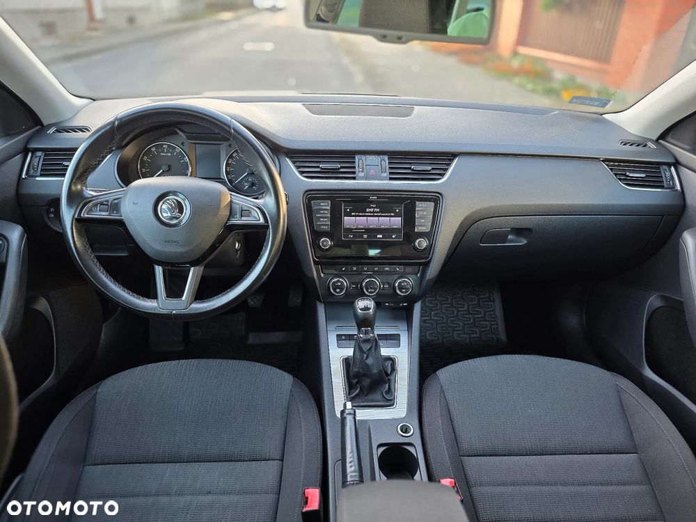 Skoda Octavia Combi 1.2 TSI Elegance - 8