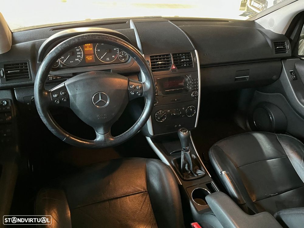 Mercedes-Benz A 200 CDi Avantgarde - 8
