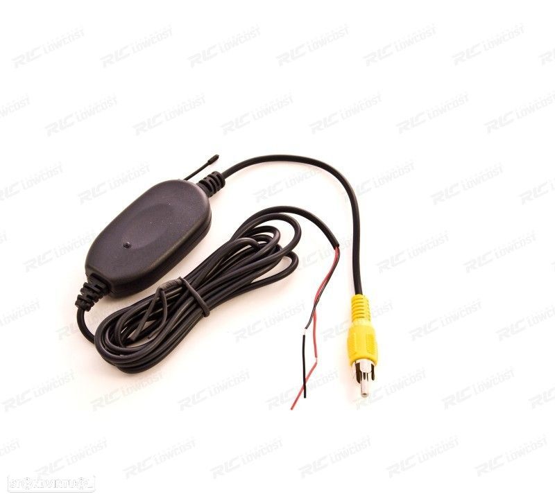CAMARA TRASEIRA COM EMISOR RECEPTOR WIRELESS PARA GPS DVD POR RCA - 1