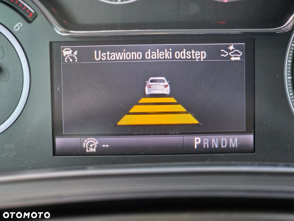 Opel Insignia - 38