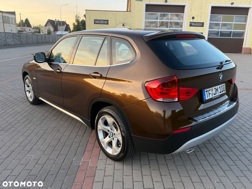 BMW X1 sDrive20d - 27