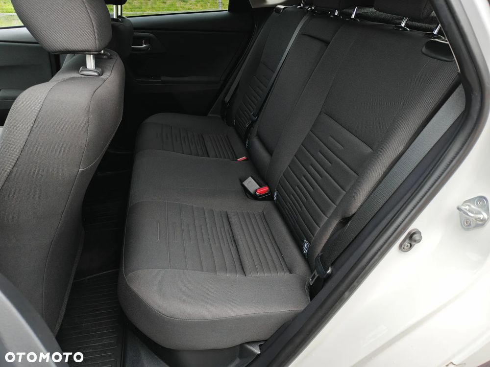 Toyota Auris - 31