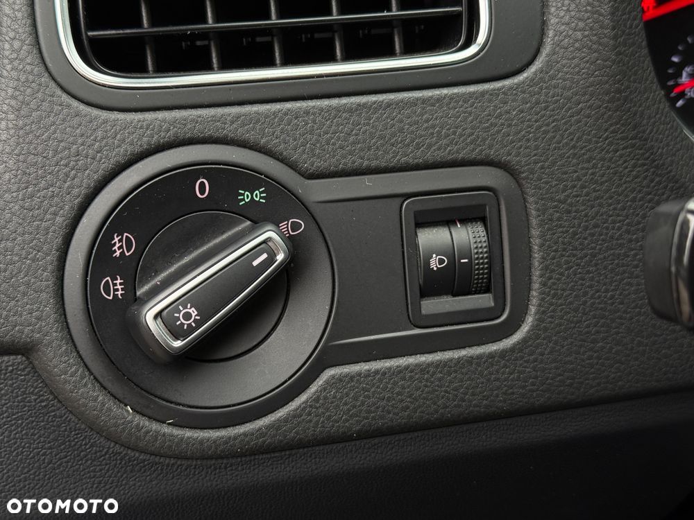 Volkswagen Polo 1.2 TSI Comfortline - 11