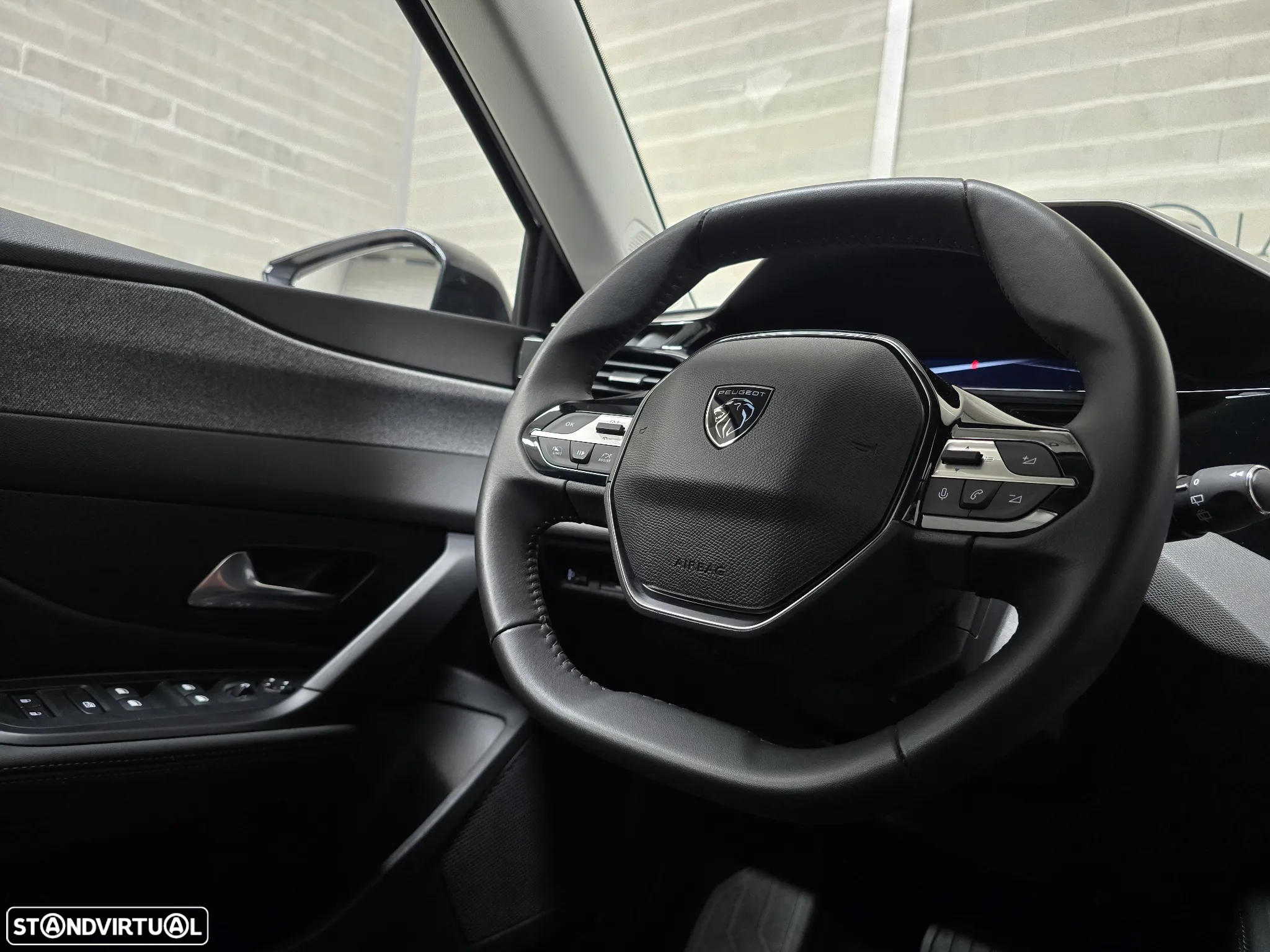Peugeot 308 SW 1.2 PureTech Allure Pack EAT8 - 33