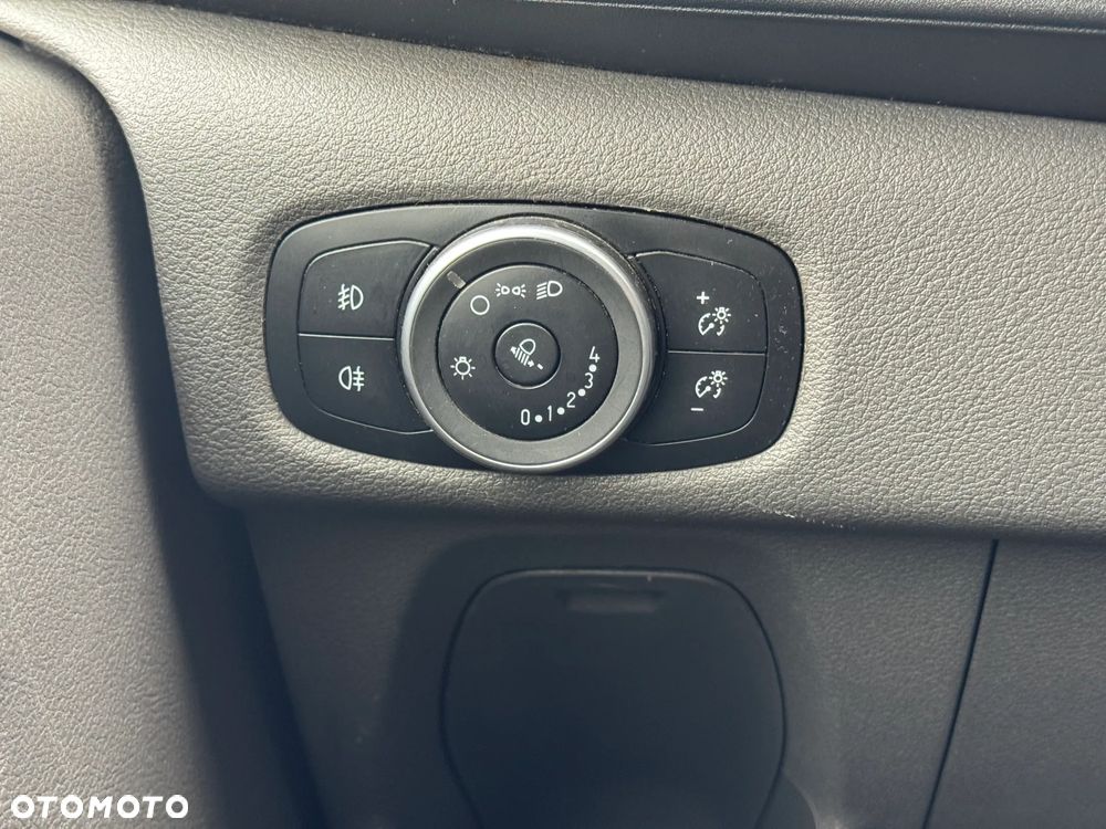 Ford Transit Custom 340 L2H1 Trend (bryg.) - 19
