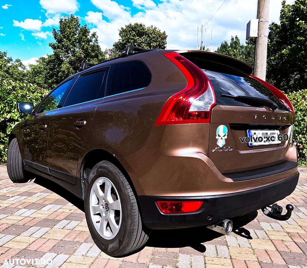 Volvo XC 60 2.4D AWD - 34