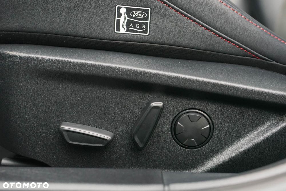 Ford Focus 2.3 EcoBoost ST X - 29