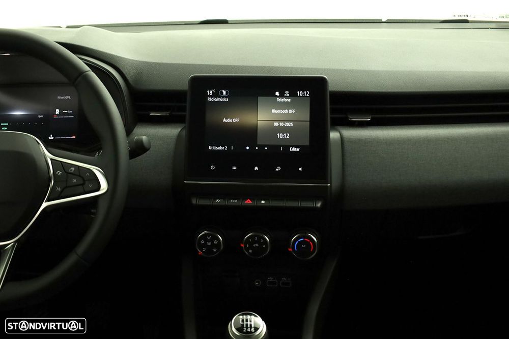 Renault Clio 1.0 TCe Evolution Bi-Fuel - 9