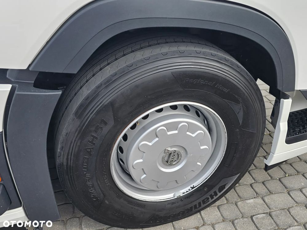 Volvo FH500 FULL OPCJA! CAŁY NA PODUSZKACH - 18