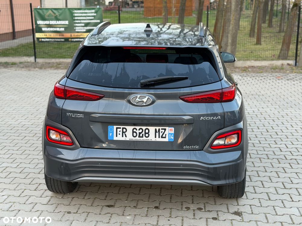 Hyundai Kona Premium - 5