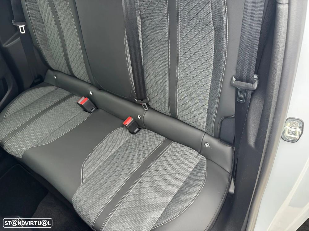 Peugeot e-208 51 kWh Allure - 15