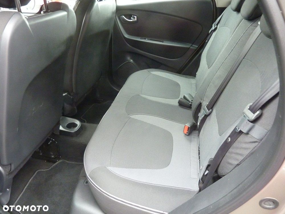Renault Captur - 15