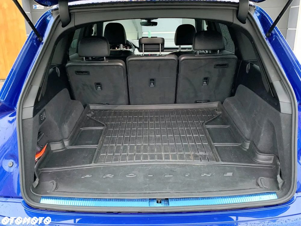Audi SQ7 - 30