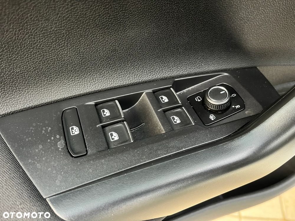 Volkswagen Polo - 10