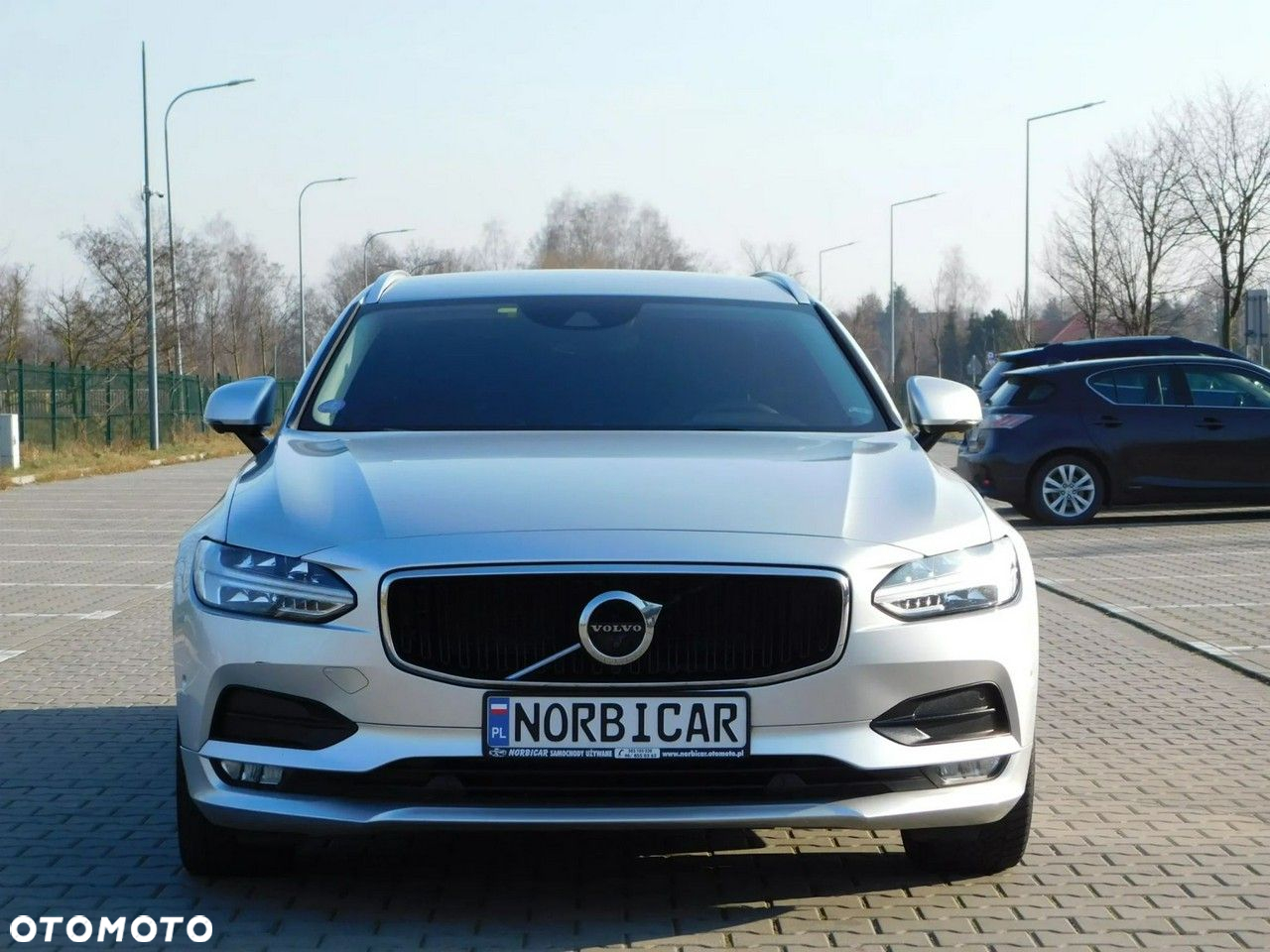 Volvo V90 T5 Momentum - 25