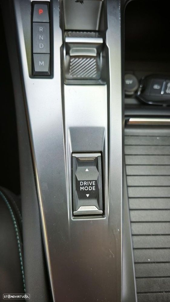 Peugeot 308 1.5 BlueHDi Allure Pack EAT8 - 48