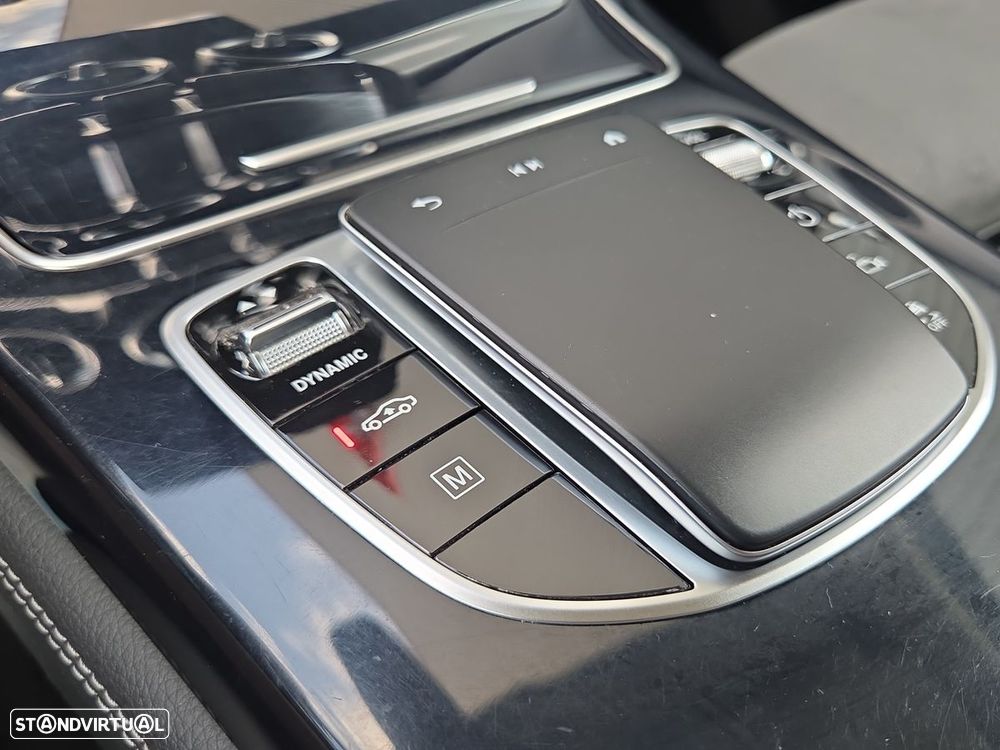 Mercedes-Benz GLC 300 de 4Matic - 21