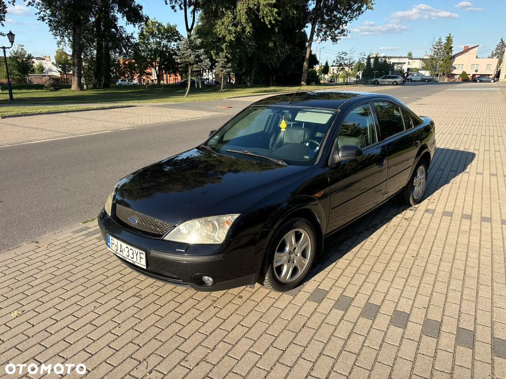 Ford Mondeo 2.0 TDDi Ghia - 1