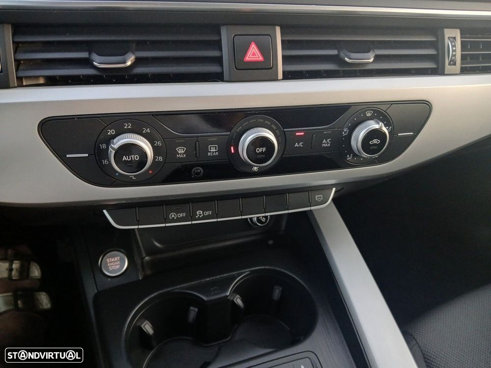 Audi A4 Avant 2.0 TDI S tronic - 25