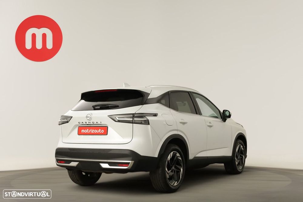 Nissan Qashqai - 4