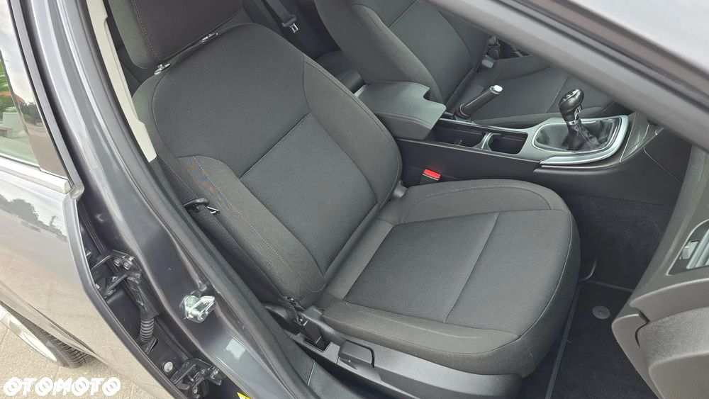 Opel Insignia - 24