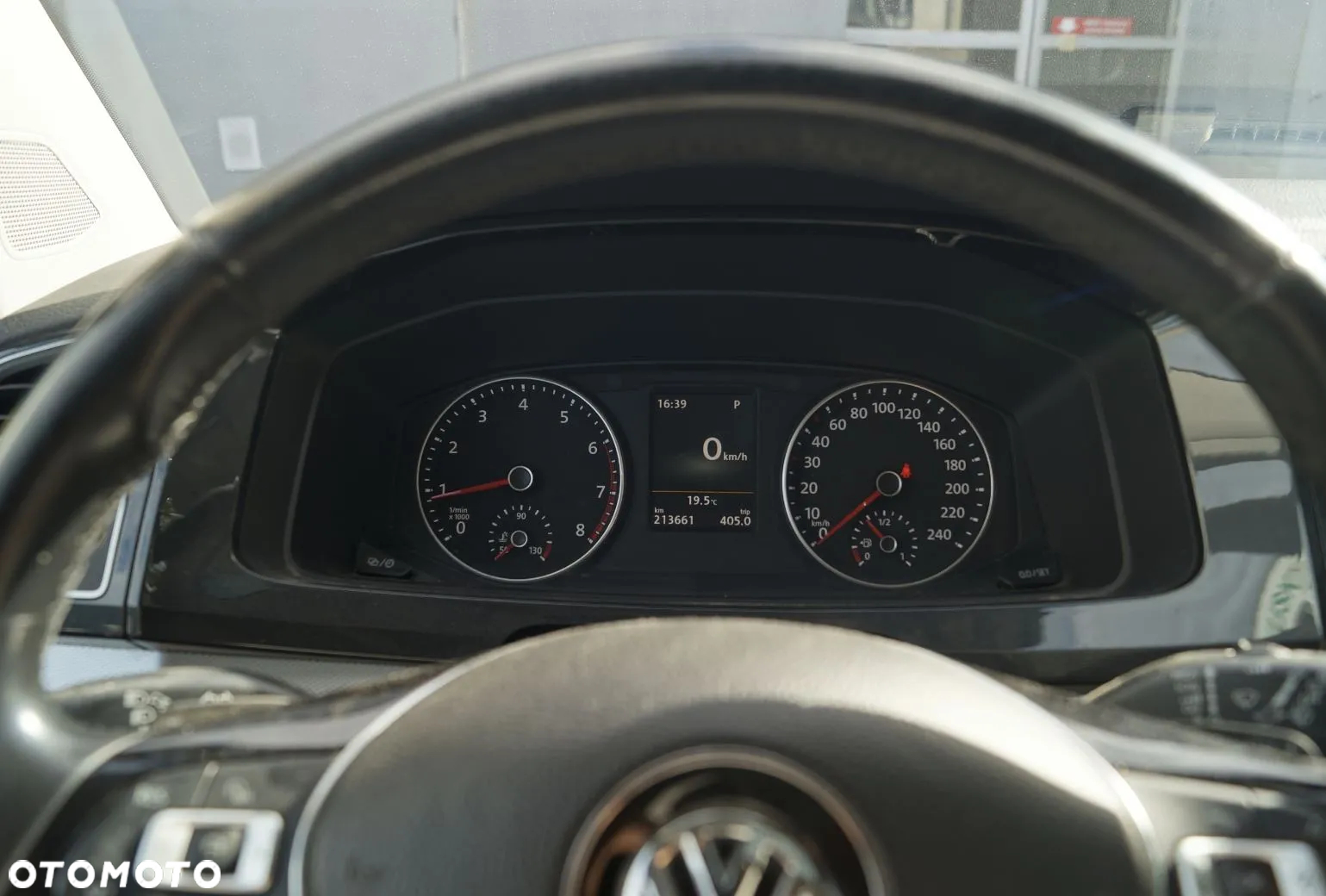 Volkswagen Multivan 2.0 TSI L1 Highline 4Motion DSG - 17