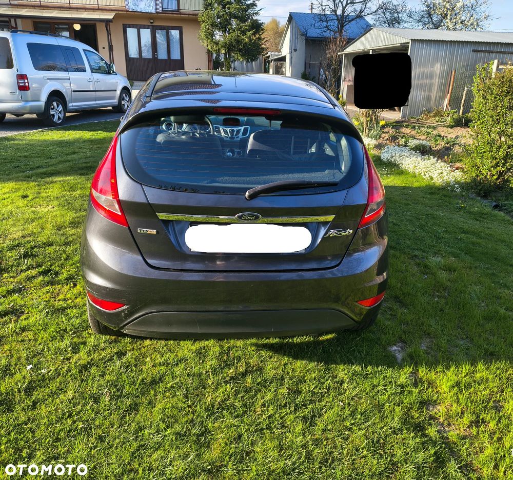 Ford Fiesta - 6