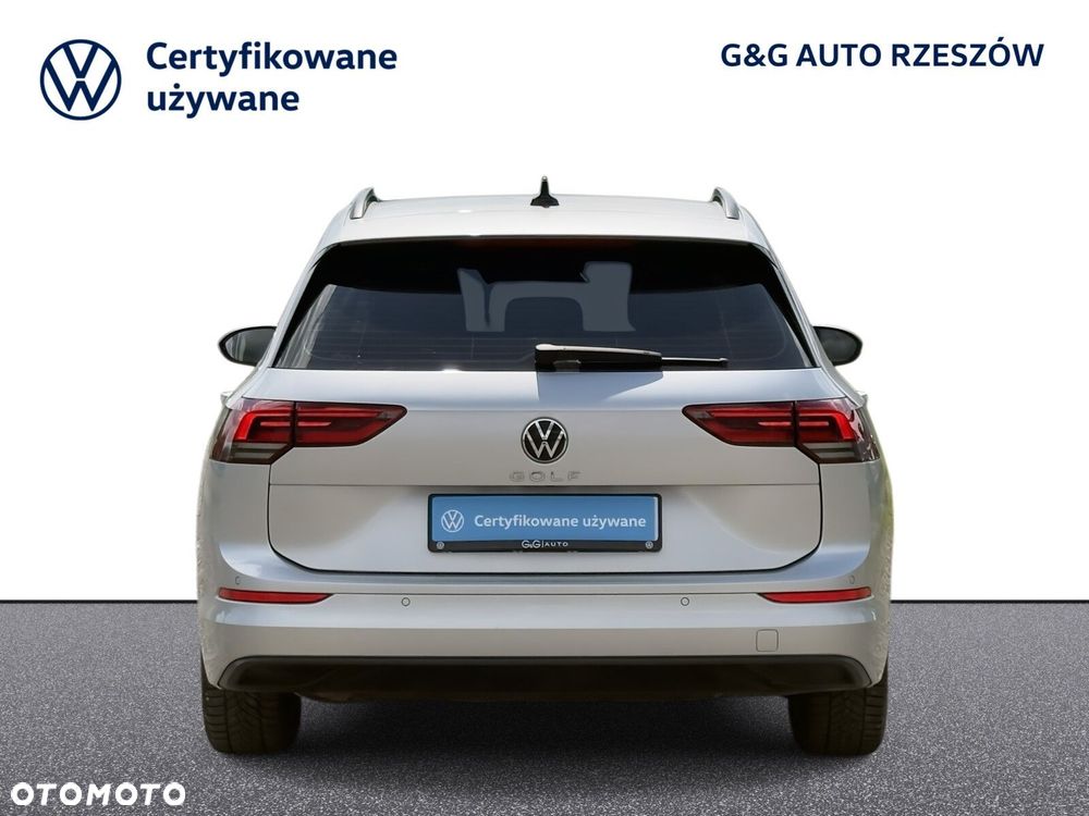Volkswagen Golf Variant - 13
