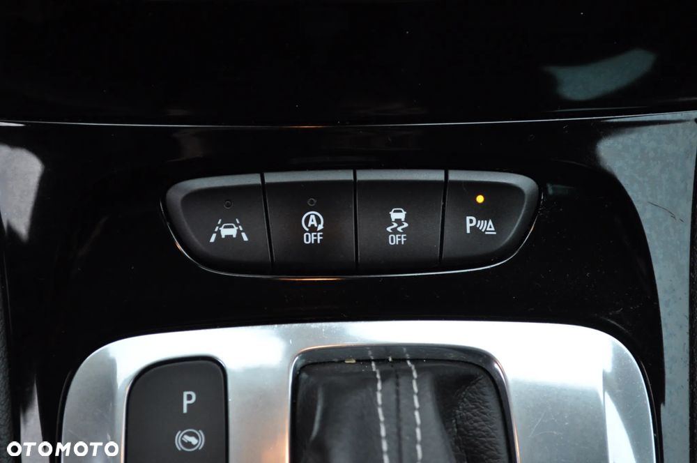 Opel Astra 1.4 Turbo Start/Stop Automatik Edition - 28