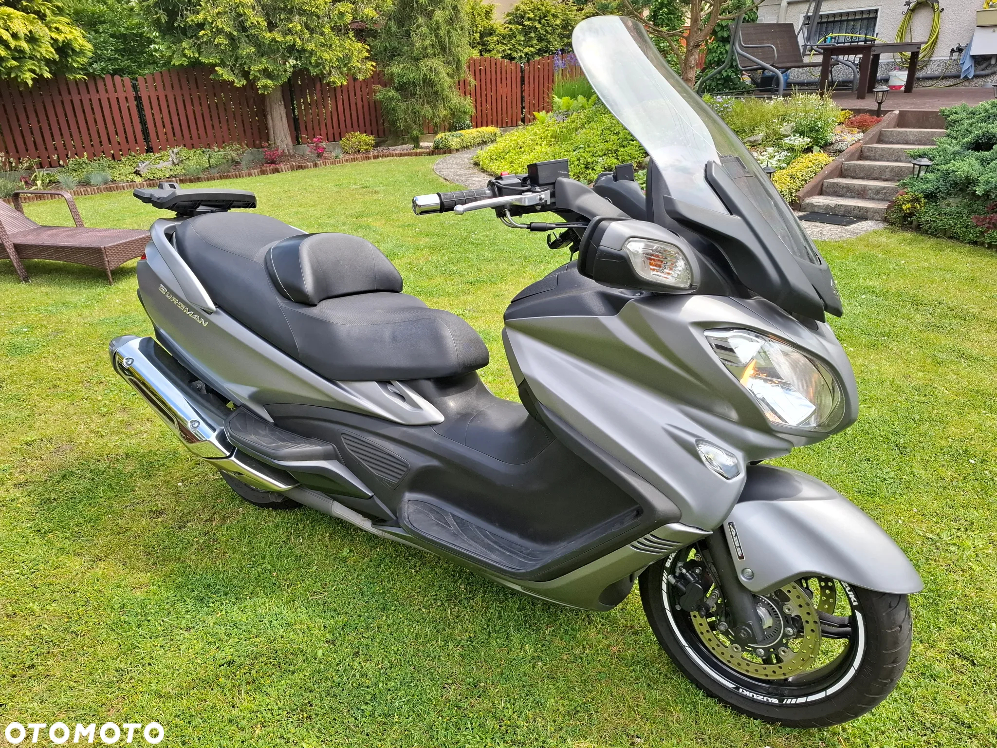 Suzuki Burgman - 8