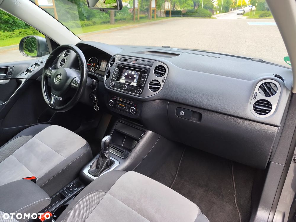 Volkswagen Tiguan 2.0 TDI DPF 4Motion DSG Exclusive - 16