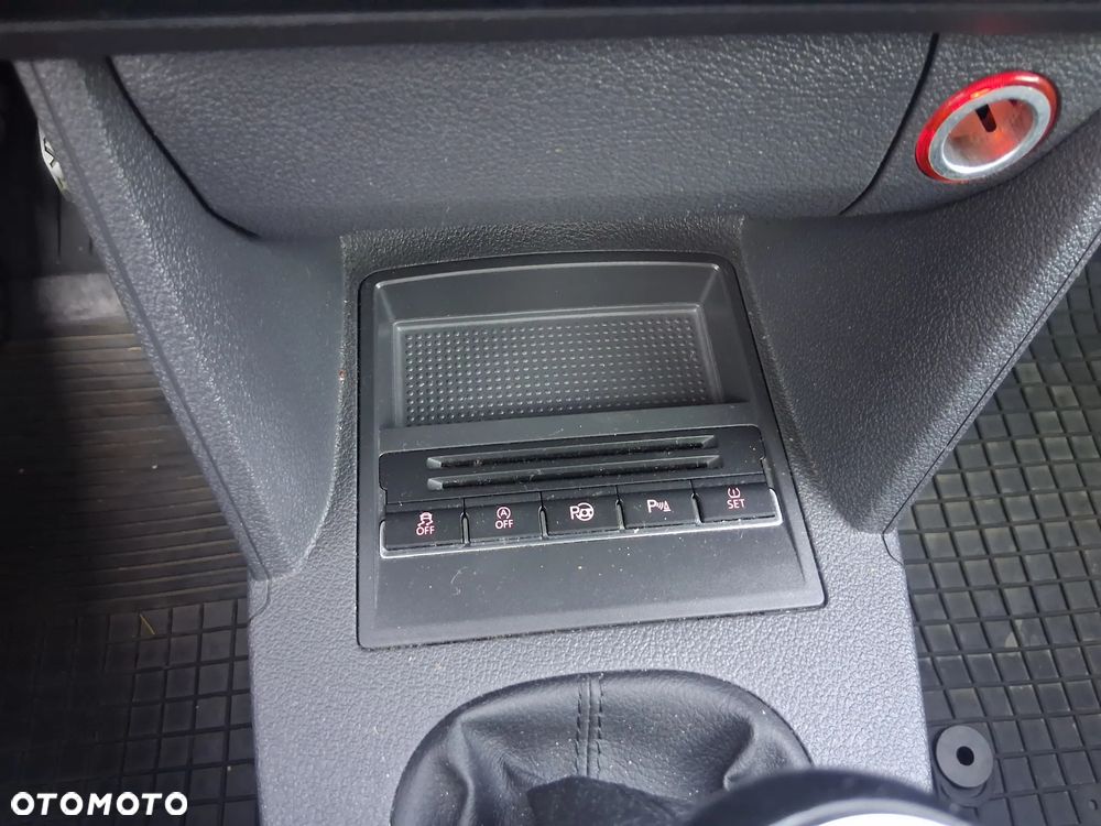 Volkswagen Touran 2.0 TDI DPF Highline Perfectline - 8