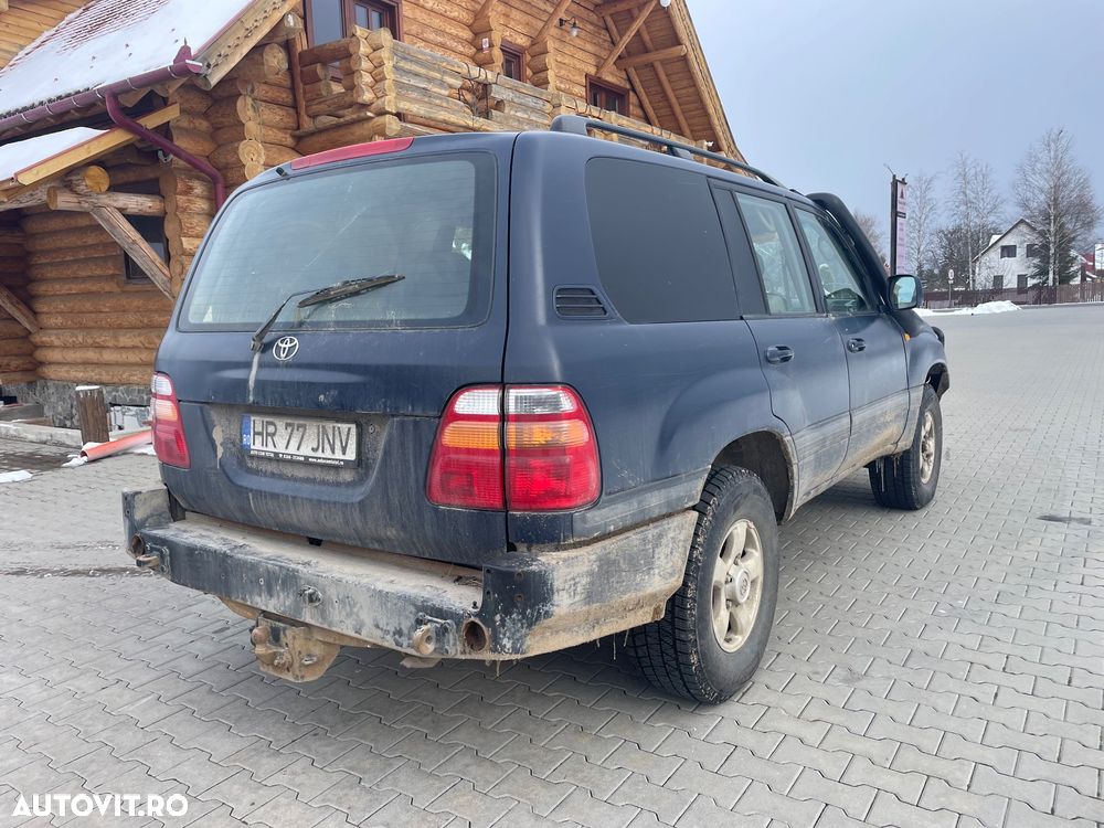 Toyota Land Cruiser 100 Automatik - 4